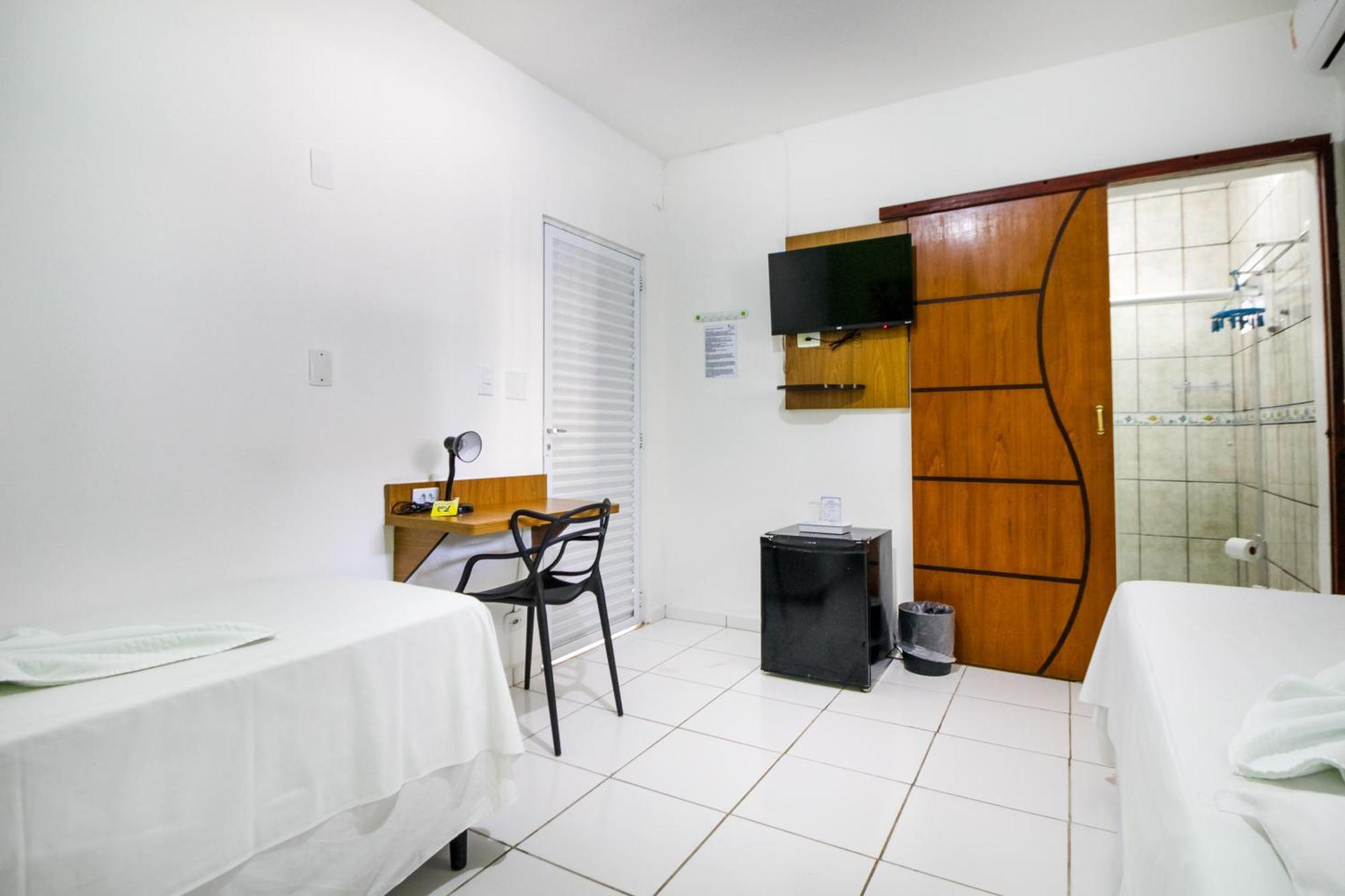 Velinn Pousada Remanso Do Mar Ubatuba Habitación foto